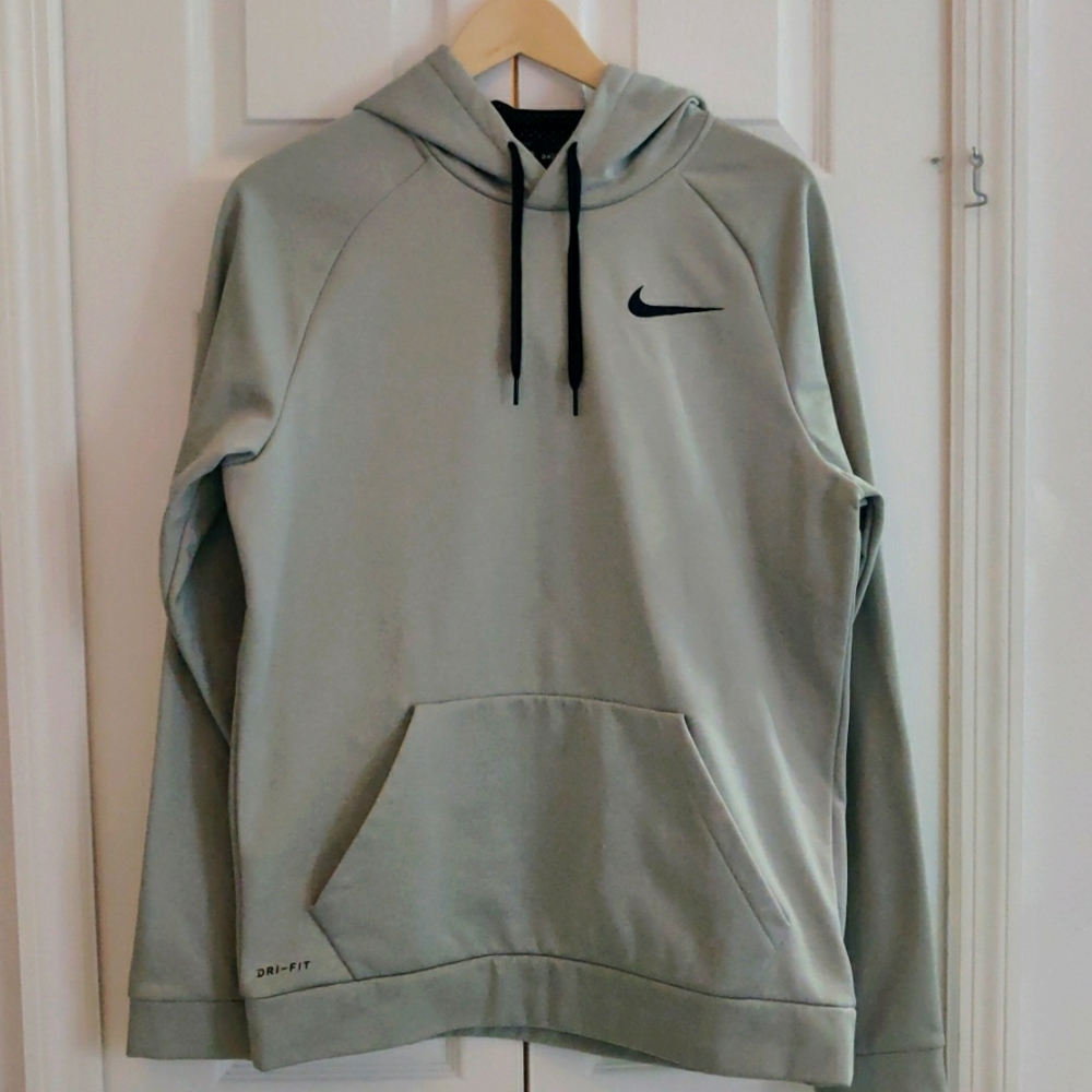 Nike Dri-Fit Pullover Sweatshirt